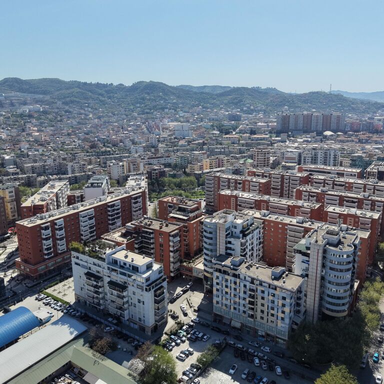 ‼️ SUPER OKAZION – NJËSI KOMERCIALE PËR SHITJE 🔥