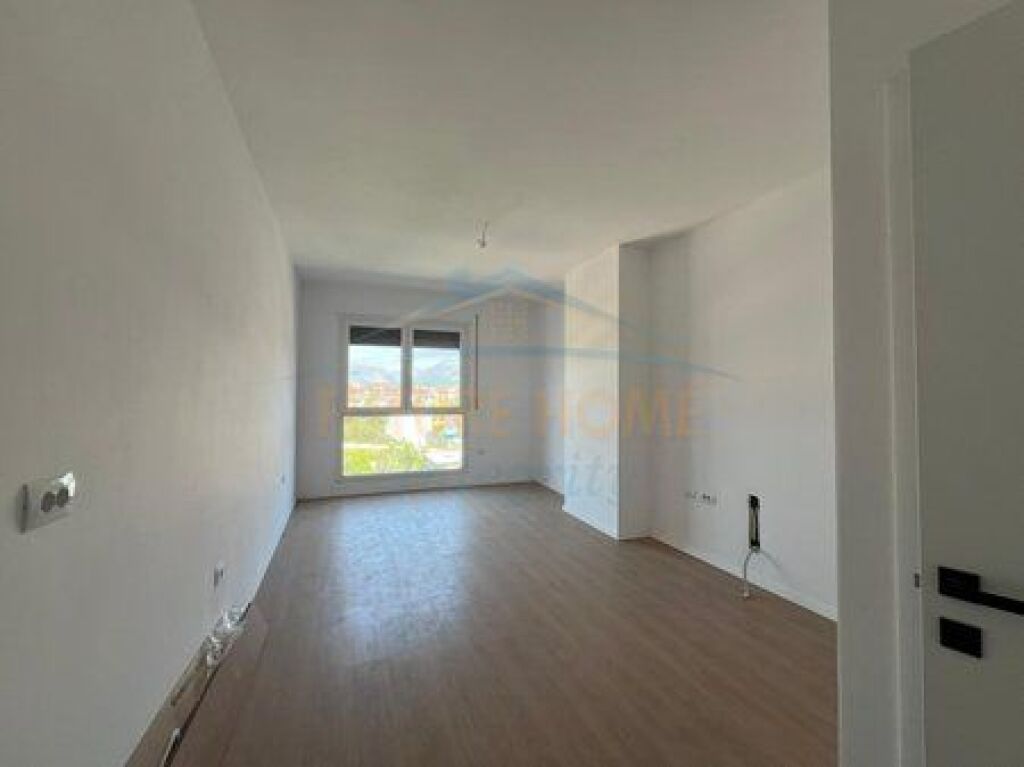 In vendita, Appartamento 1+1, Color Splash Residence, Paskuqan, Tirana.