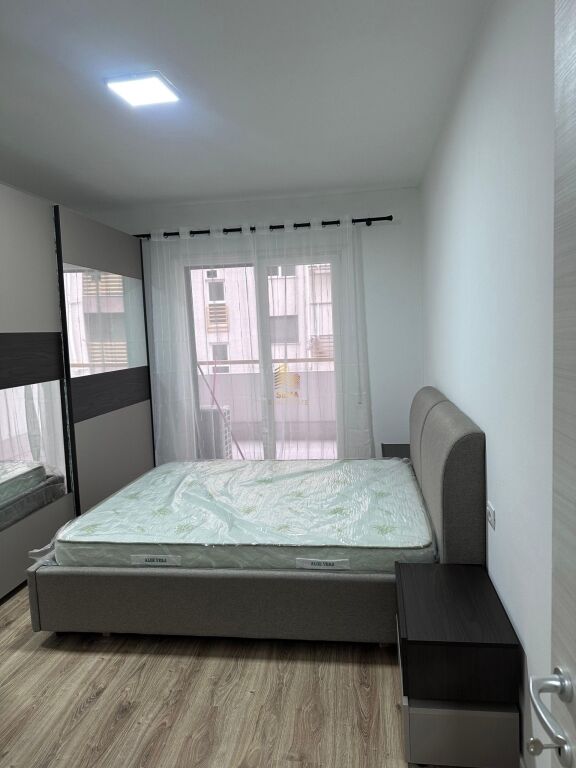 Qira, Apartament, 1+1+BLK, Laprake-Kompleksi E-88, 57,000 LEK/Muaj