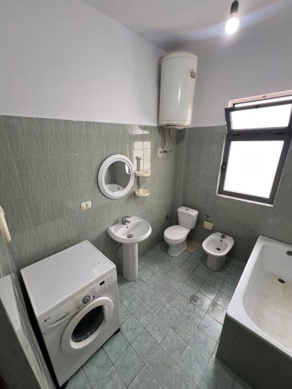 🏡 Apartment 2+1 near the Palace with Arrows, Tirana