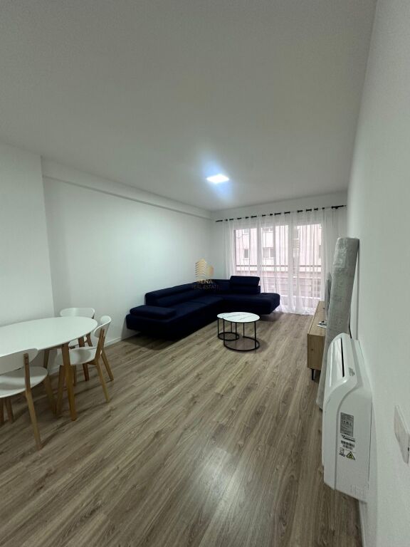 Qira, Apartament, 1+1+BLK, Laprake-Kompleksi E-88, 57,000 LEK/Muaj