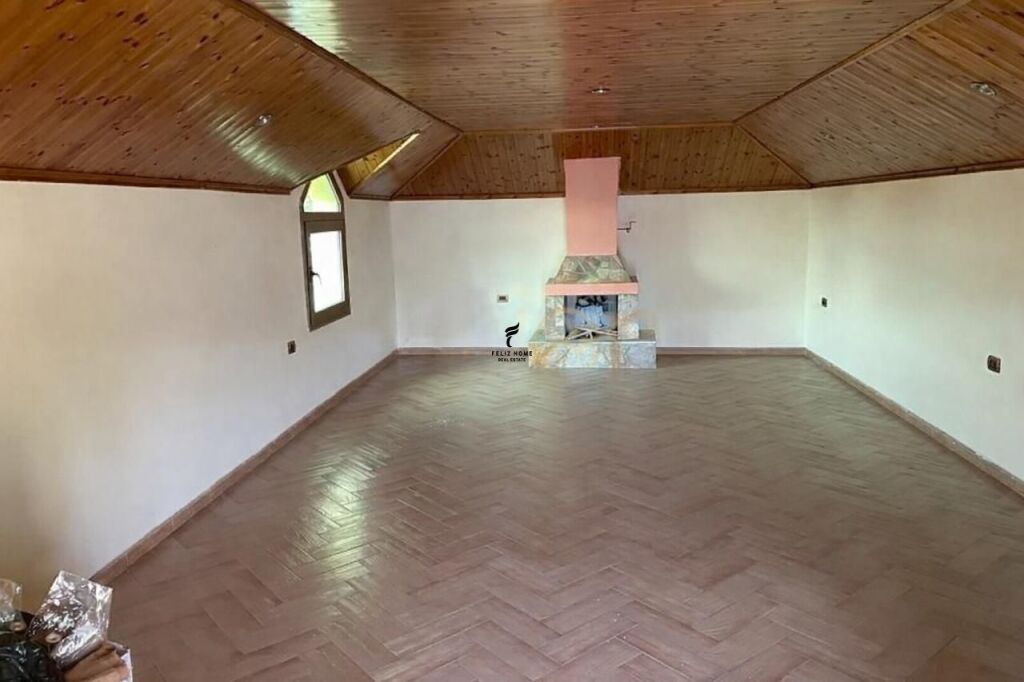 SHITET APARTAMENT DUPLEX MYSLYM SHYRI 275.000 EURO FH-70040