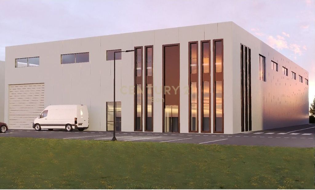 Shitet Kapanon tek Zona Industriale ne Spitalle, Durres !