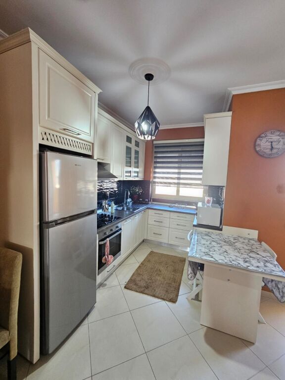 🏡 JEPET ME QERA APARTAMENT 2+1 PRANE KAZAZIT