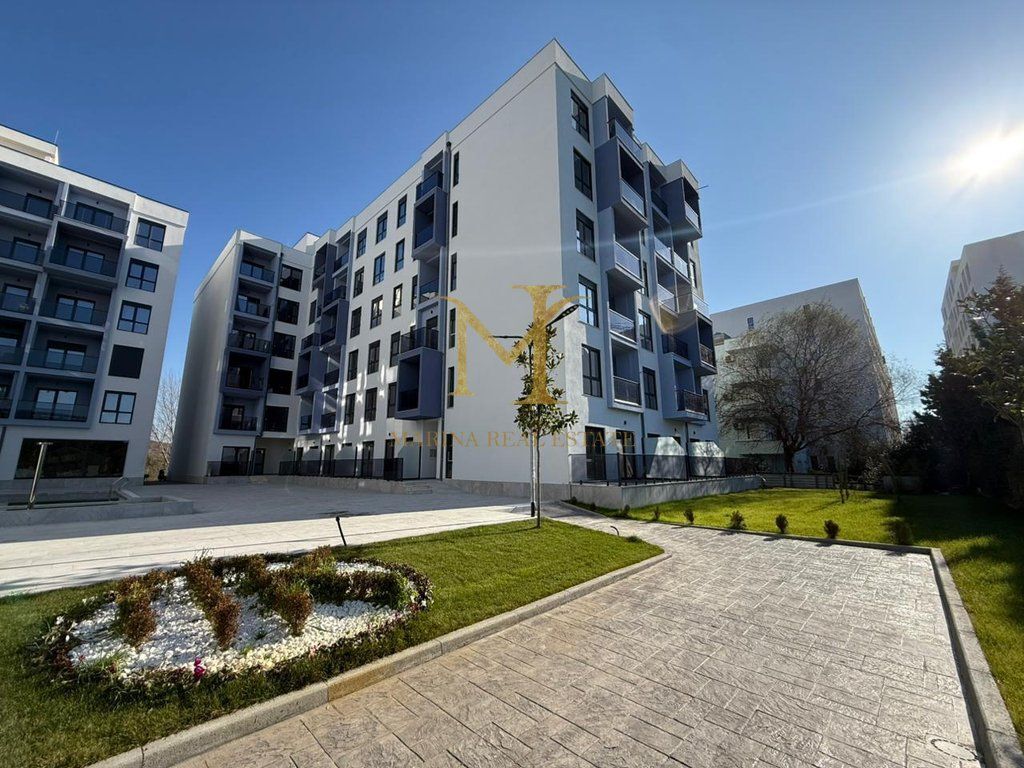 Vendesi in vendita appartamento 1+1 presso Adriatic Garden Residence, Golem