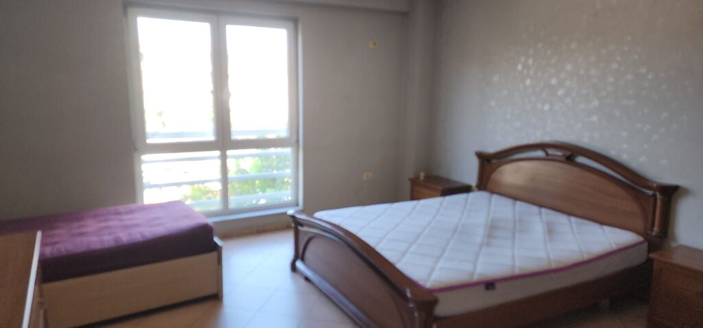 Qera | Apartament 1 + 1 | Rruga Jordan Misja | 400 €/muaj