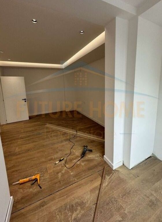 Rent, Business Premises, Ballet School.