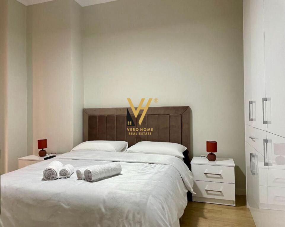 JEPET APARTAMENT 1+1 ME QIRA TE MUHAMET GJOLLESHA 650 EURO