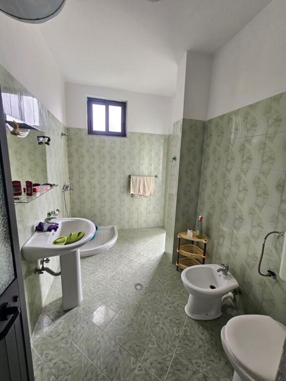 AFFITTASI APPARTAMENTO 1+1 VICINO A KAZAZI