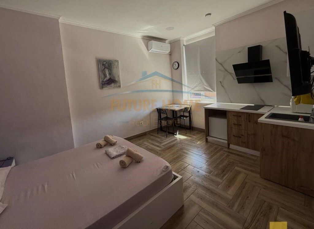 Shitje,2 Studio ,Stadiumi Dinamo