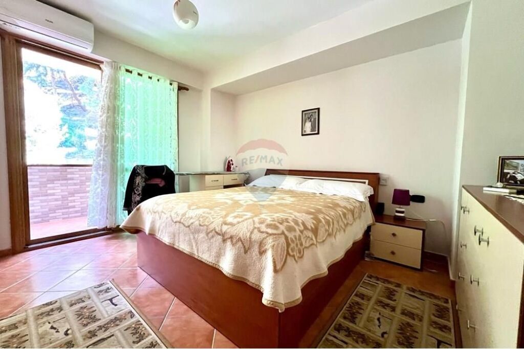 🏡✨ Vilë për Shitje – Lagjja Lirimi, Vlorë ✨🌿