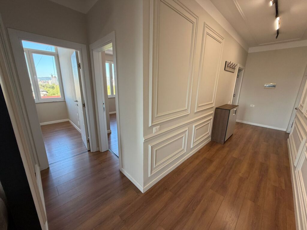 Shitet apartament pranë Ish-Ekspozitës