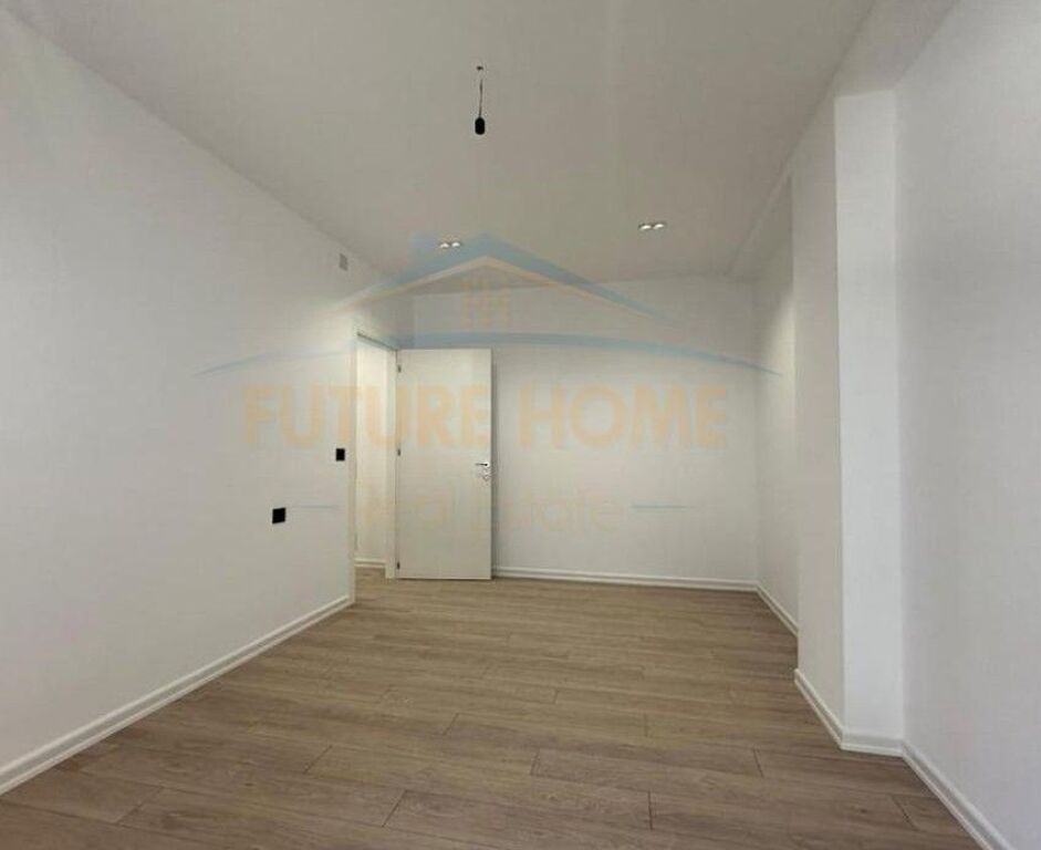 For sale, Apartment 2+1, Fresku, Tirana.