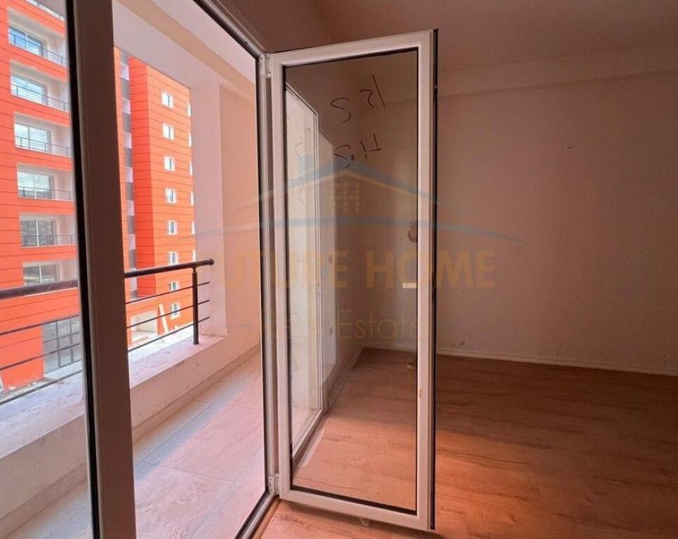 Shitet, Apartament 1+1, Yzberisht