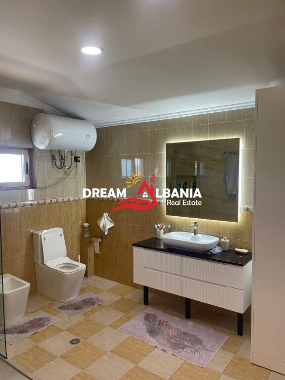 Vile me Qera 3+1+2wc+2 Post Parkingu ne Mjull Bathore ne Tirane (ID 4251447)