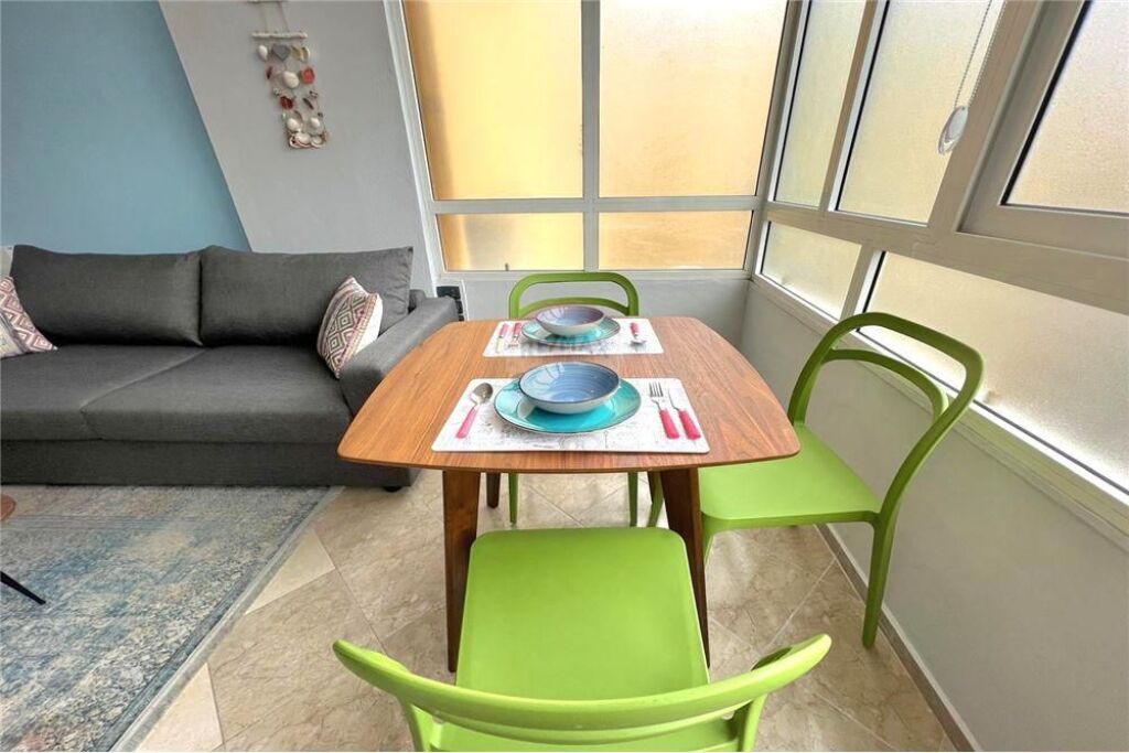 Garsoniere ne shitje ne Skele,Vlore