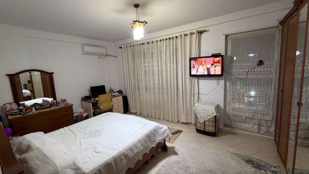 Shitet, Apartament 1+1, Jordan Misja, Tirane . Empire67921
