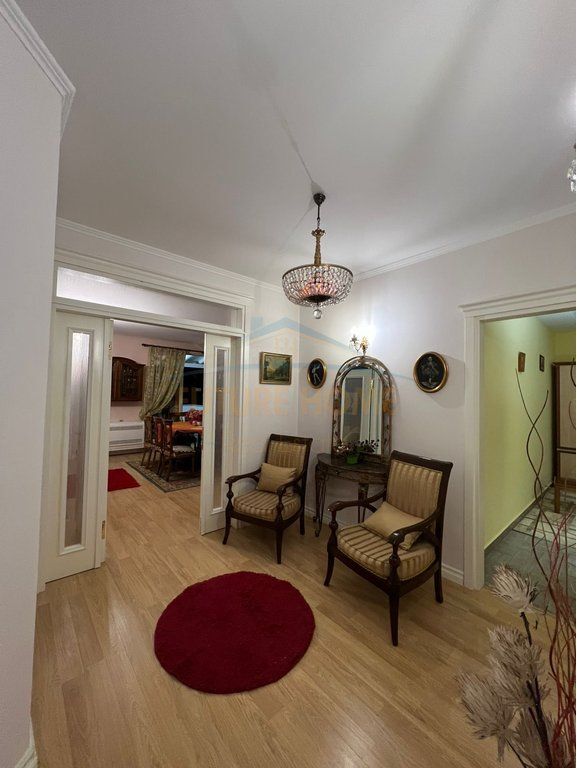 Affitto, Appartamento 3+1+2, a Vollga, Durazzo