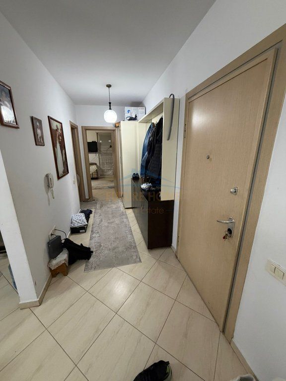 Shitet apartament 1+1 Prane Spakut Rruga Jordan Misja