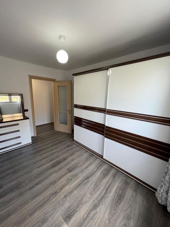 SHITET APARTAMENT 2+1 Ish Fusha Aviacionit