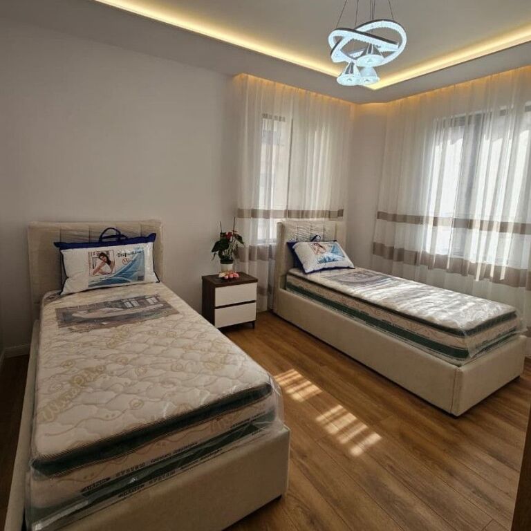 🏡 Shitet Apartament 2+1+2 – Pallati me Shigjeta 📍