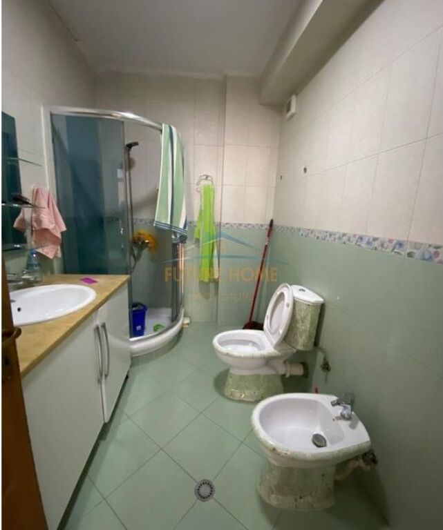 In vendita, appartamento 2+1+1, Ali Demi, Tirana.