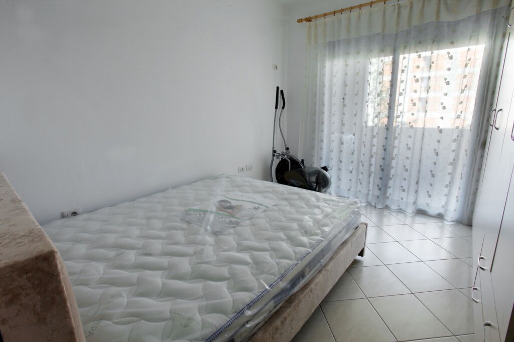 STUDIO APARTMENT CONVERTED INTO 1+1 FOR RENT NEAR BAR SANTANA !!