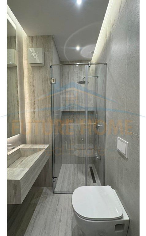 Shitet apartament 2+1+2 Golden Tower Residence Rruga Mine Peza