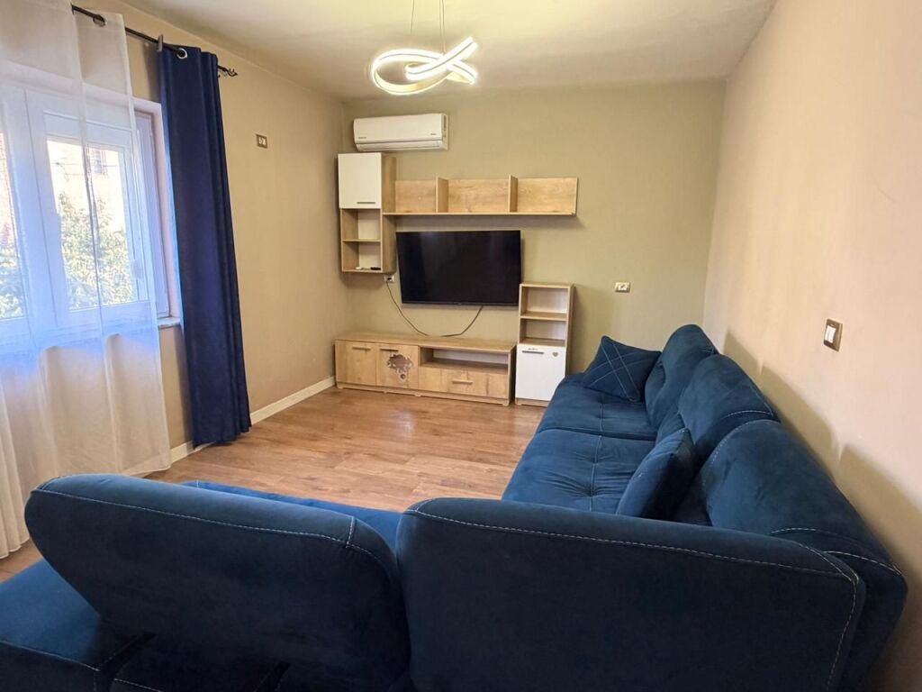 Apartament 2+1+2 me depo për shitje – Qendër, Durrës