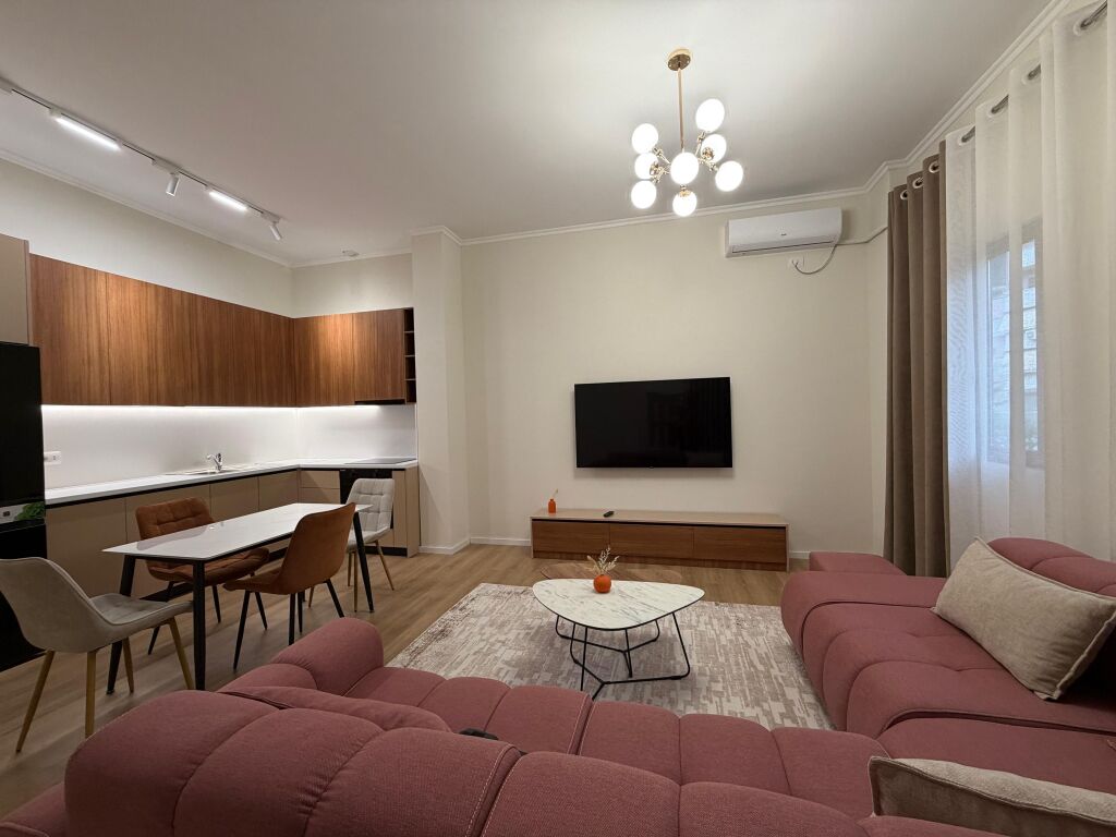 Shitje, Apartament 2+1, Fresku, Tiranë.