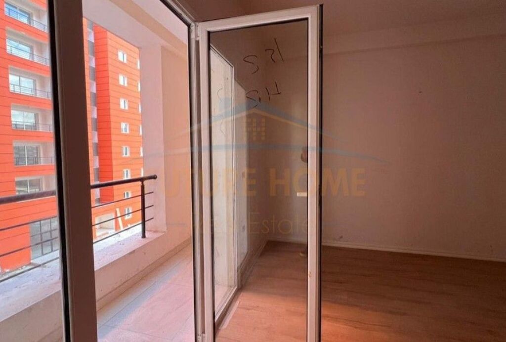 Shitet, Apartament 1+1, Yzberisht