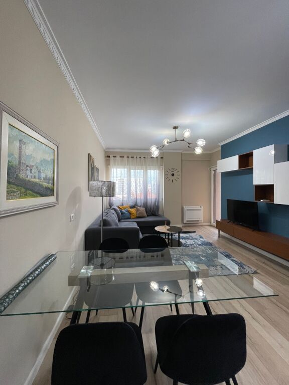 📢IN AFFITTO Appartamento 1+1  📍Comune di Parigi (adiacente al Centro Kristal