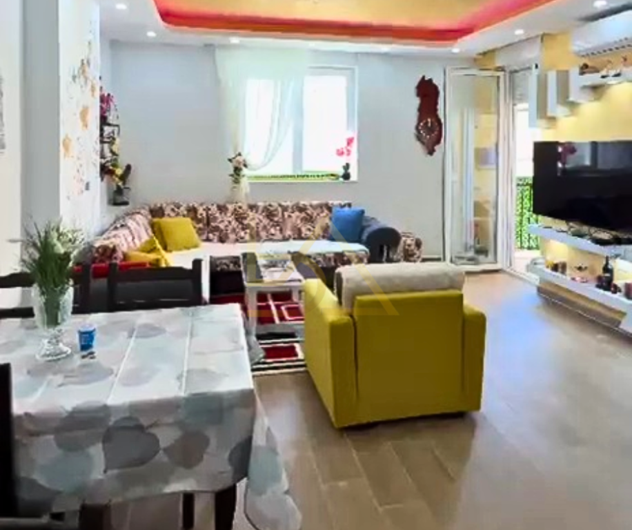 Shitet Apartament – Shëngjin