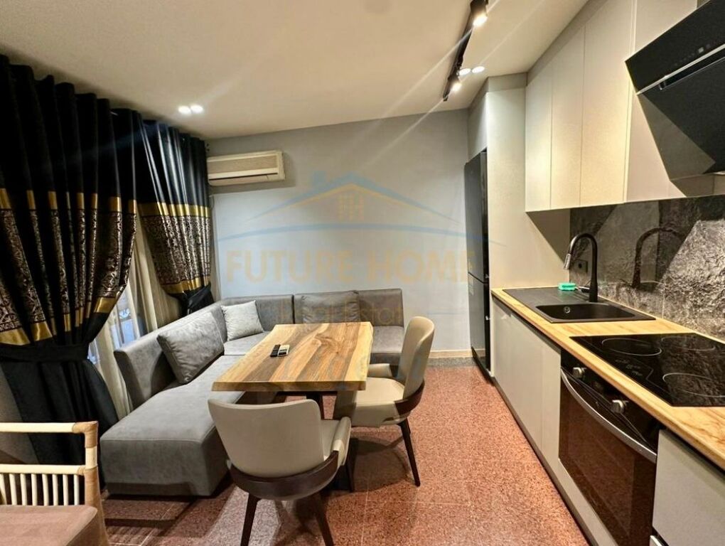 Qera, Apartament 1+1, Shallvaret, Tiranë 630 €