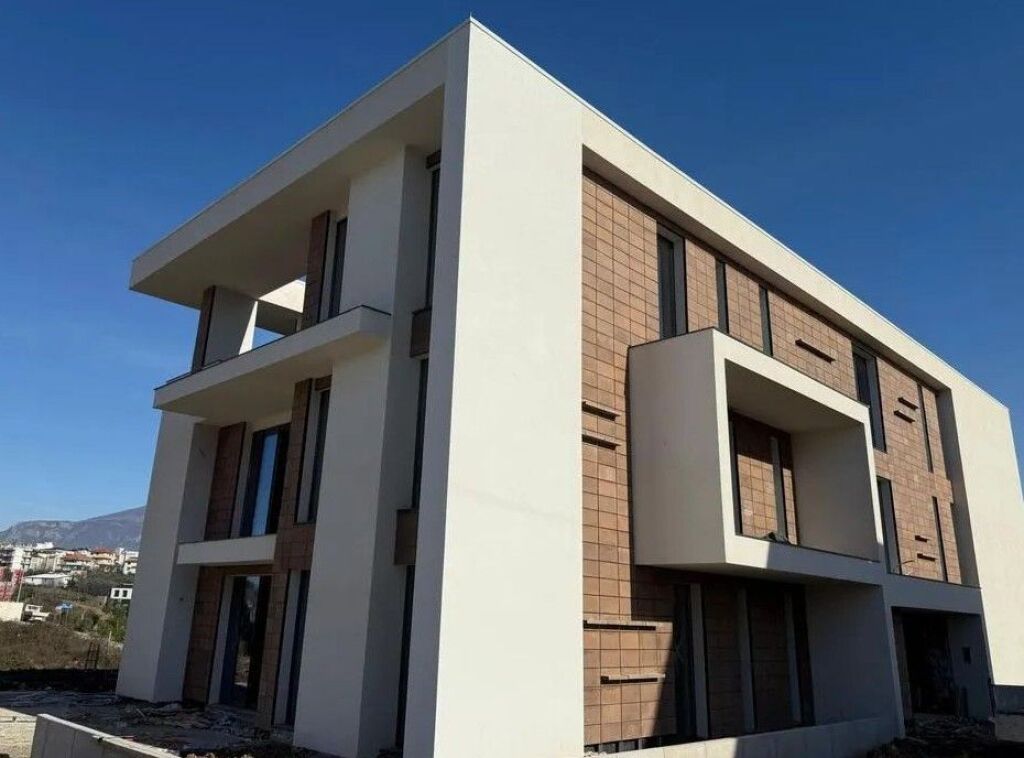 Appartamento 3+1+2 + guardaroba in vendita, Tulipan Residence