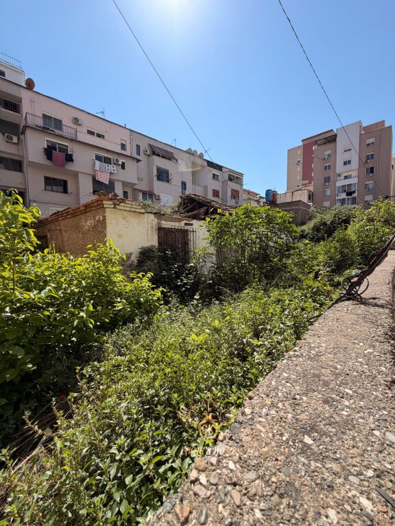 SHITET Shtepi Private   📍Kazazi Lagja 5  • 155.000€  ✅  📲 OKAZION NE SHITJE