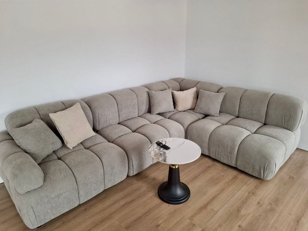 📣 QERA SUPER Apartament 2+1+2 Me Verande Dhe Parking 📍 Prane Shkolles Se Kuqe ✨