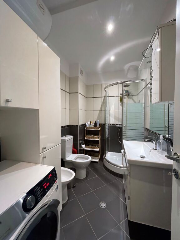 🏡 Shitet 3+1+2 dhe garazh 📍Kopshti Zoologjik