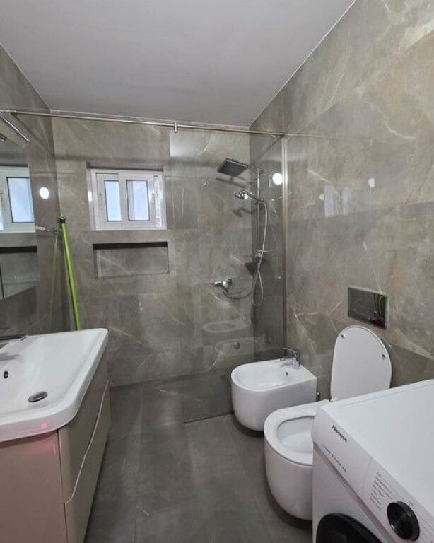 Qera, Apartament 1+1, Rruga Siri Kodra, Tirane.