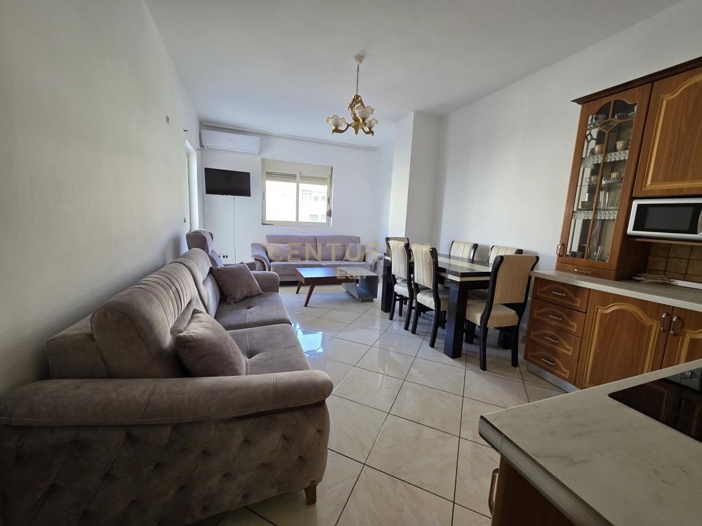 Apartament 1+1 Me Qira në Plazh Iliria, Durrës !