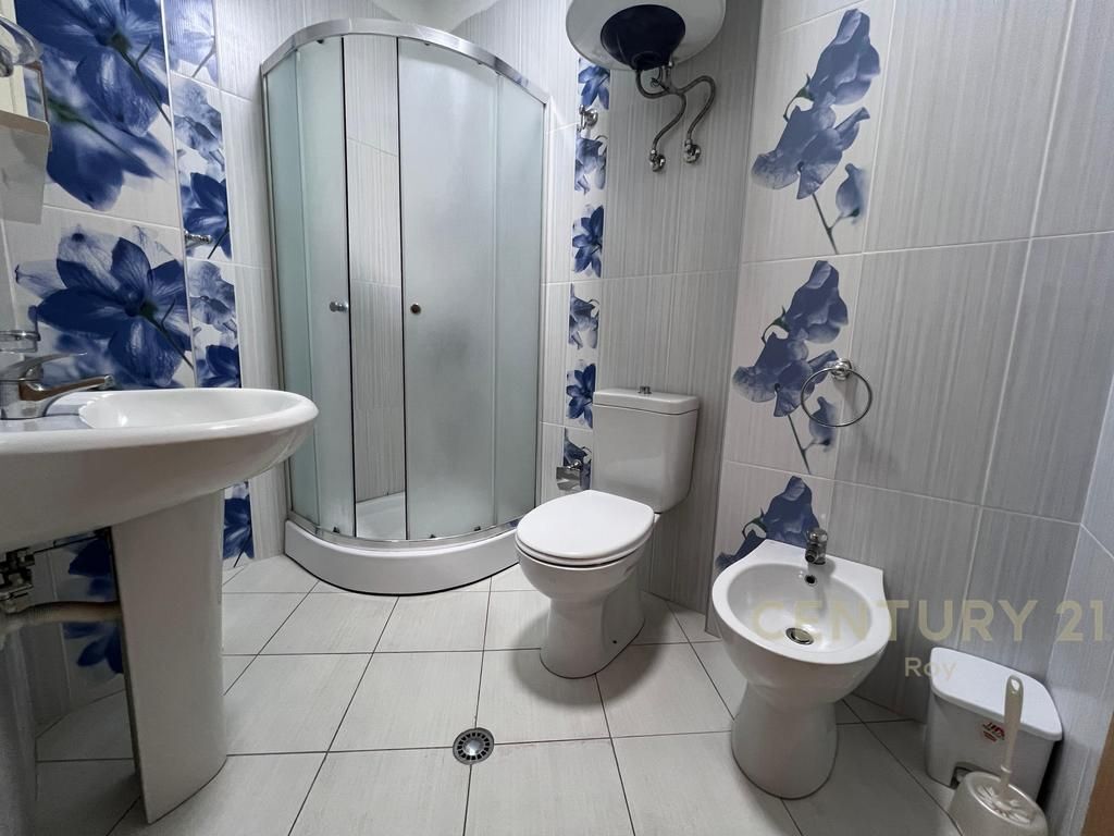 JEPET ME QIRA APARTAMENT 2+1+2 NE VOLLGA!