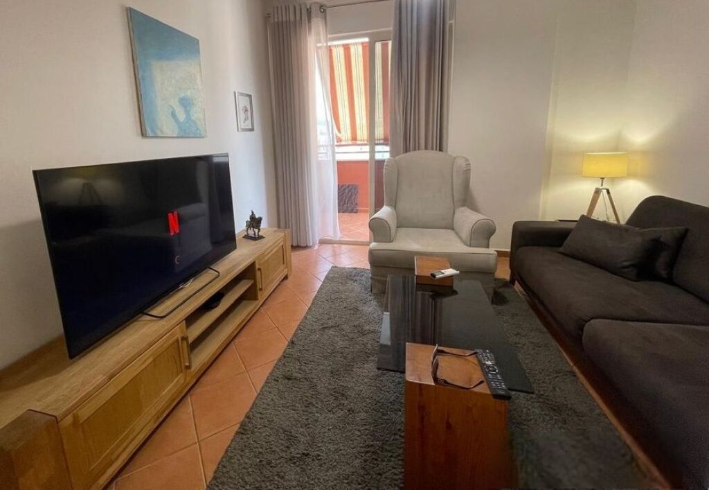 Appartamento 2+1 In Affitto a Ish Blloku, Tirana