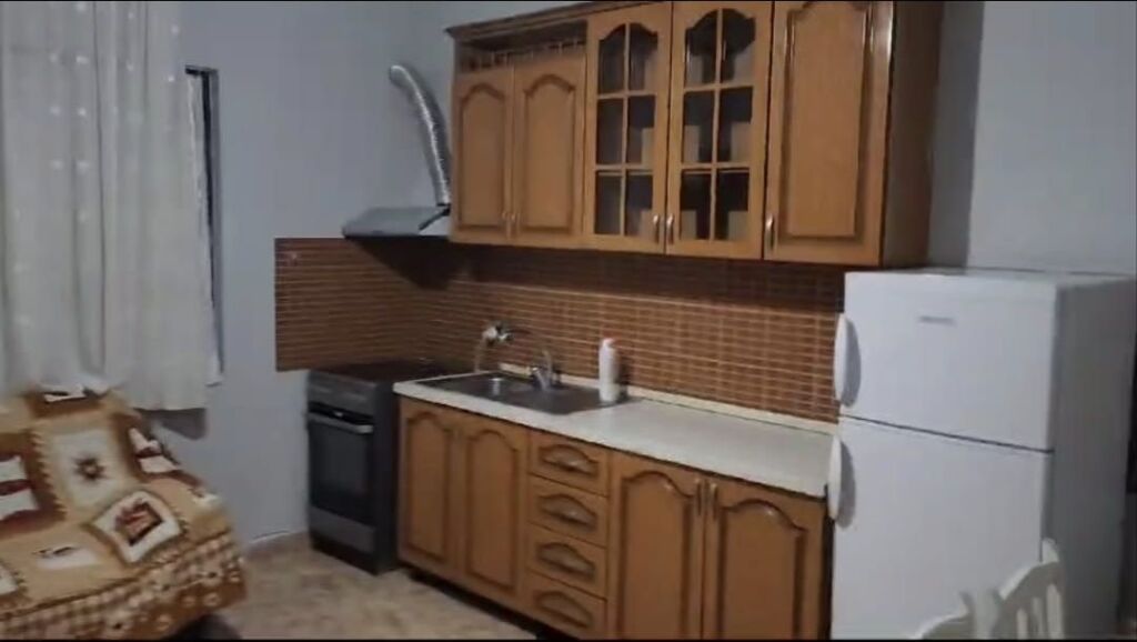 APARTAMENT 1+1. 40000 LEKE.INXHINIERIA E NDERTIMIT.