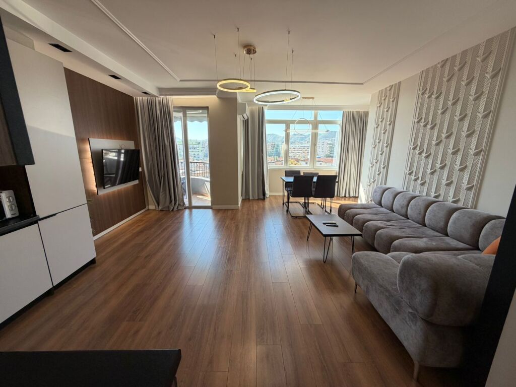 Shitet apartament pranë Ish-Ekspozitës