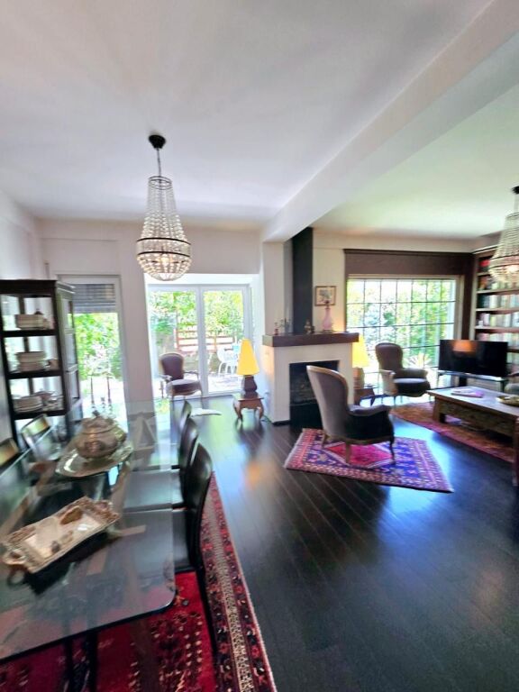 Villa di 4 piani, 2 posti auto al Sunrise TEG, 3200 euro