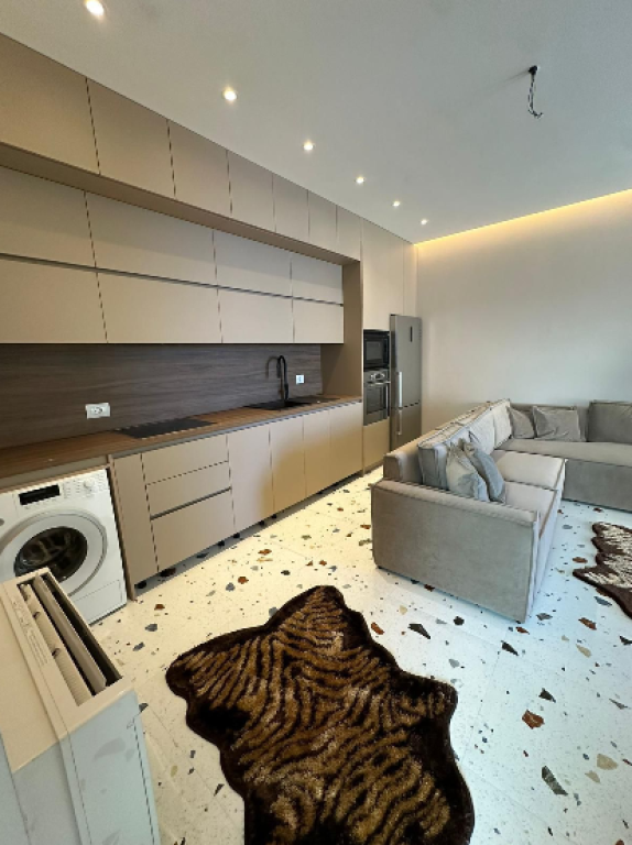 Shitet Vile-Green Coast