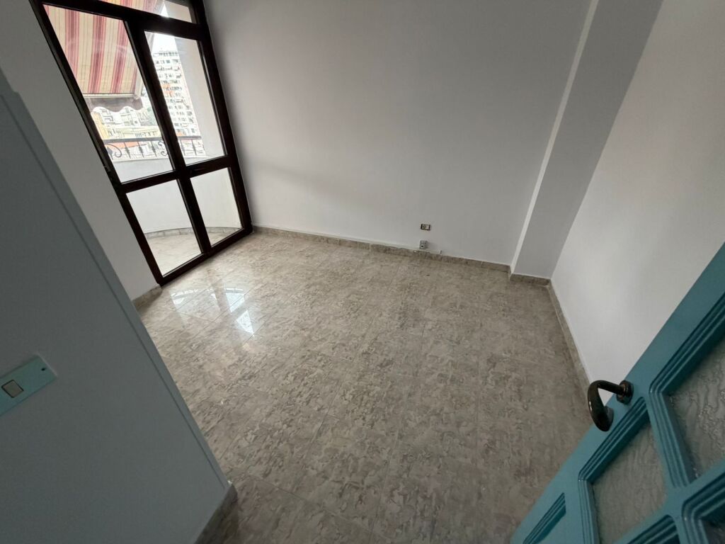 Zyre per qera ne Bllok