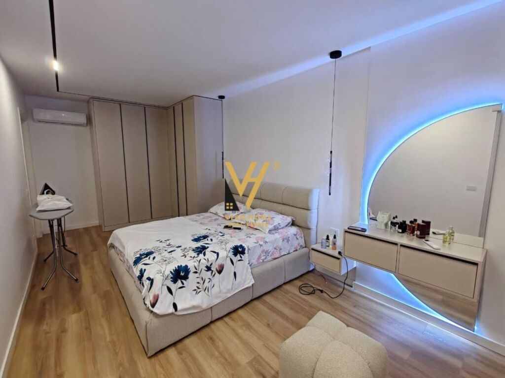 SHITET APARTAMENT 2+1+BLK TEK UNIVERS CITY 145.000 EURO