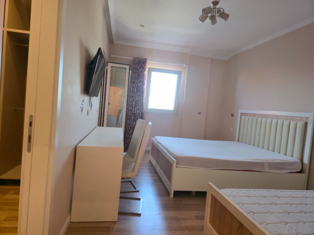 Shitet Papafingo ne Zonen e Freskut me Pamie nga Dajti