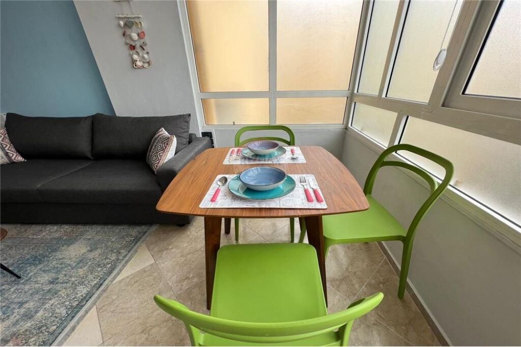 Garsoniere ne shitje ne Skele,Vlore